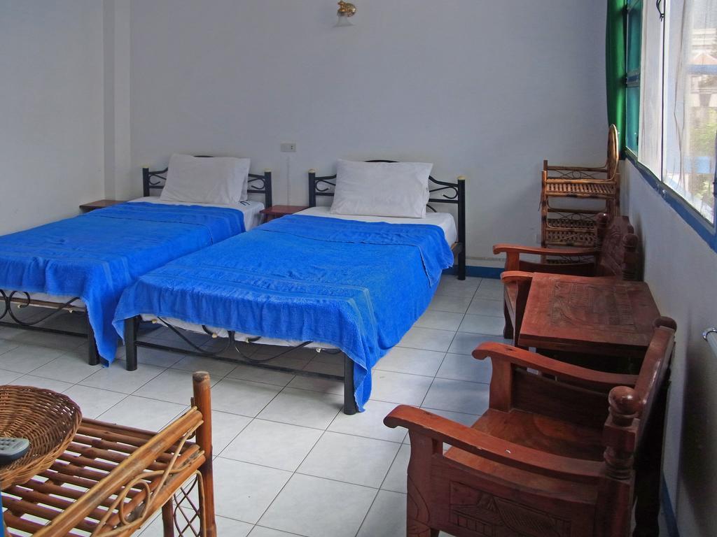 Niku Guesthouse Patong Exterior foto